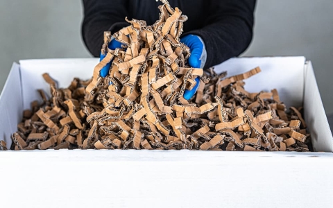 ProfiPack-Verpackungsmaterial-ecoChip 紙乖乖泡泡粒