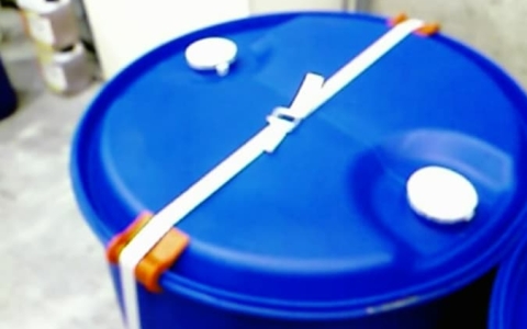 hdpe塑膠化學潔淨桶-drum桶打包帶固定護角