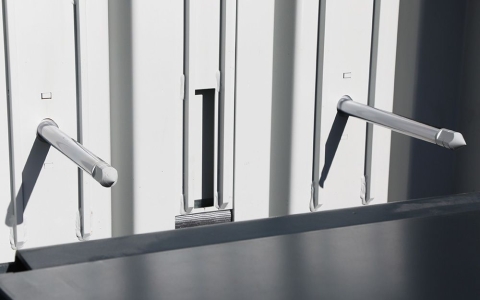 HSM V-PRESS 860 E 保特瓶鋁罐壓縮機